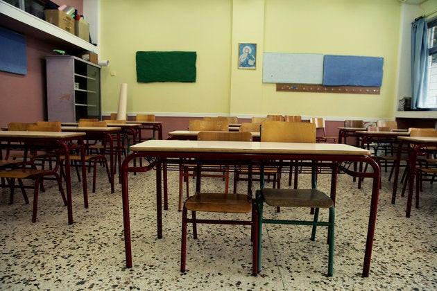 Μαφία ναρκωτικών με μαθητές- διακινητές στα σχολεία- Λιποθύμησε κορίτσι που πήρε «σκάρτο πράγμα»